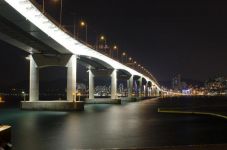 李渔大桥夜景