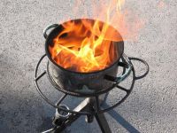 火焰和锅